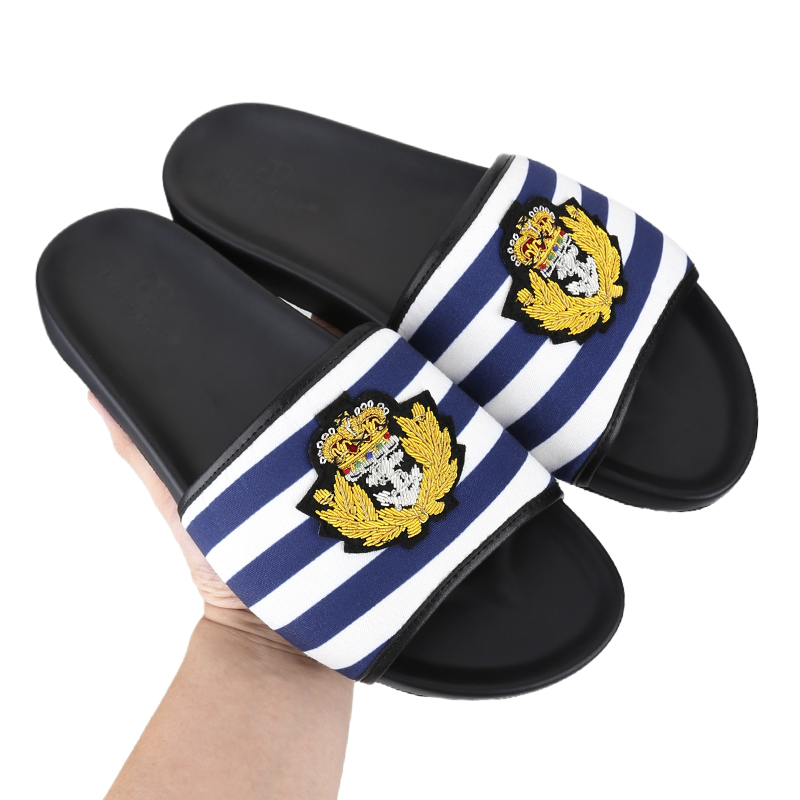 Piergitar Blue And White Check - Embroidery Style ulasan dan harga